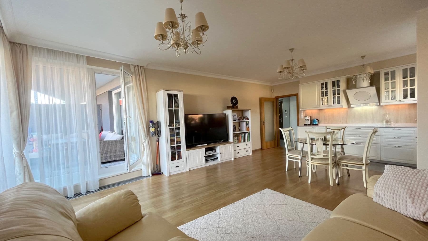 Prodej bytu 2+kk 63 m², Pýchavková, Praha, Praha Prodej bytu 2+kk 63 m², Pýchavková, Praha, Praha