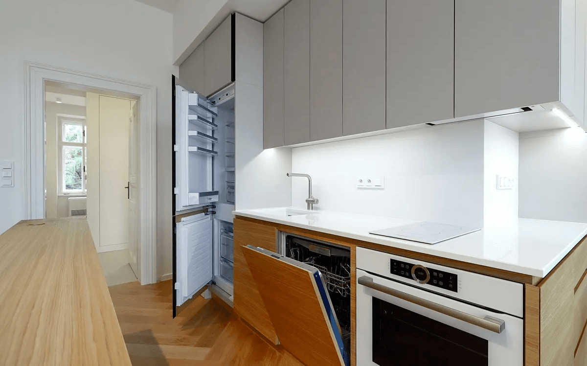 Pronájem bytu 2+kk 56 m², Hořejší nábřeží, Praha, Praha Pronájem bytu 2+kk 56 m², Hořejší nábřeží, Praha, Praha