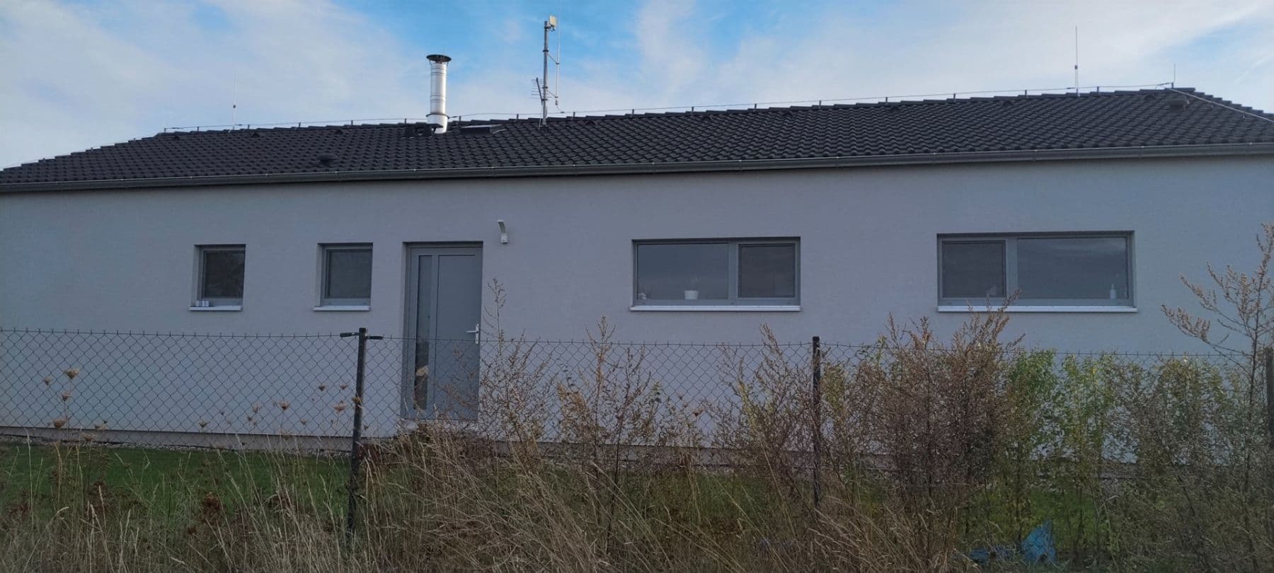 Pronájem domu 127 m², pozemek 1.000 m², Pod Skalou, Hrobce, Ústecký kraj Pronájem domu 127 m², pozemek 1.000 m², Pod Skalou, Hrobce, Ústecký kraj