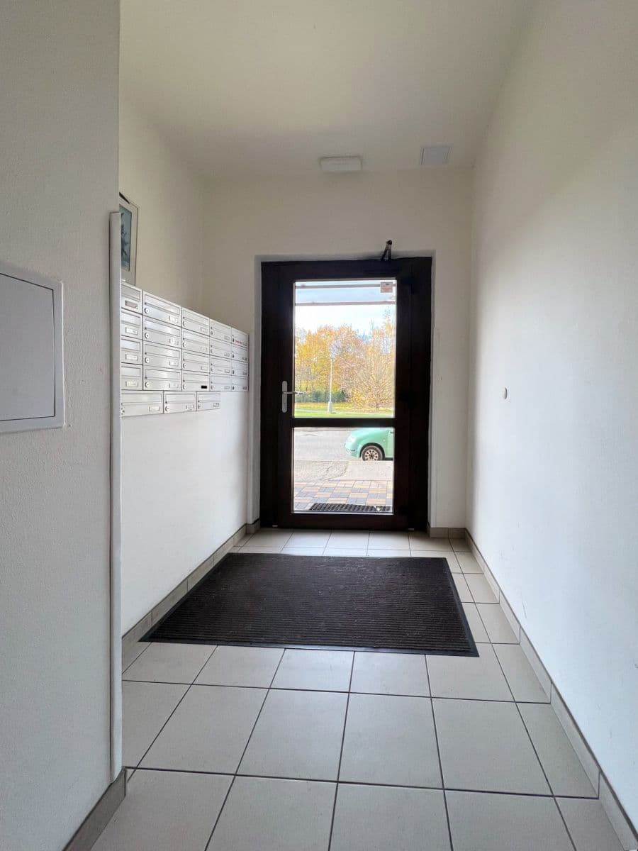 Prodej bytu 1+1 30 m², Ledvinova, Praha, Praha Prodej bytu 1+1 30 m², Ledvinova, Praha, Praha