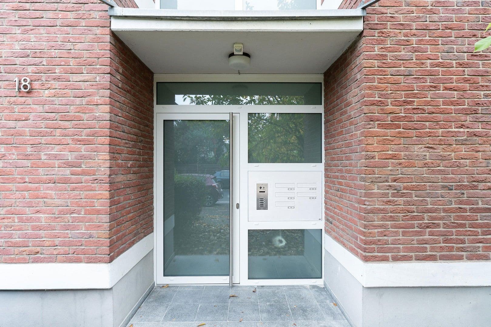 Prodej bytu 2+1 58 m², Köln, Severní Porýní-Vestfálsko Prodej bytu 2+1 58 m², Köln, Severní Porýní-Vestfálsko