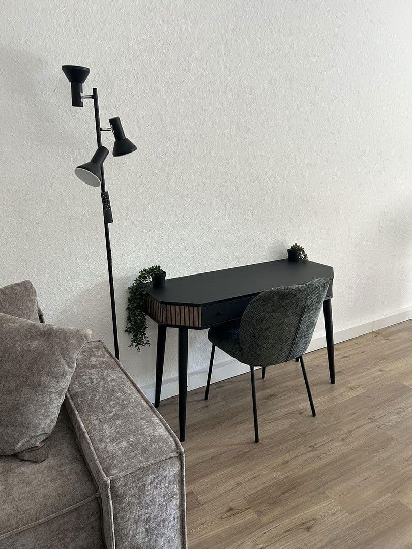 Pronájem bytu 2+1 51 m², Lisbethstraße, Hannover, Dolní Sasko Pronájem bytu 2+1 51 m², Lisbethstraße, Hannover, Dolní Sasko