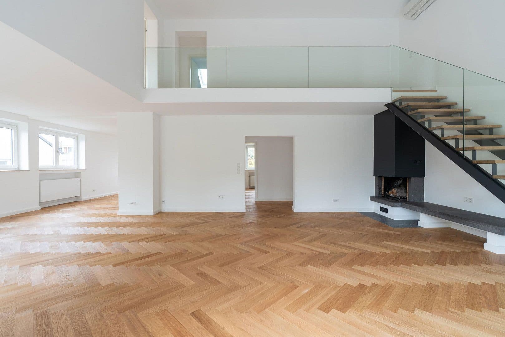 Prodej bytu 5+1 155 m², Köln, Severní Porýní-Vestfálsko Prodej bytu 5+1 155 m², Köln, Severní Porýní-Vestfálsko