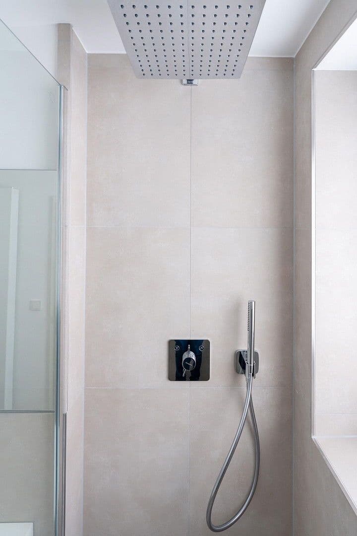 Prodej bytu 5+1 155 m², Köln, Severní Porýní-Vestfálsko Prodej bytu 5+1 155 m², Köln, Severní Porýní-Vestfálsko