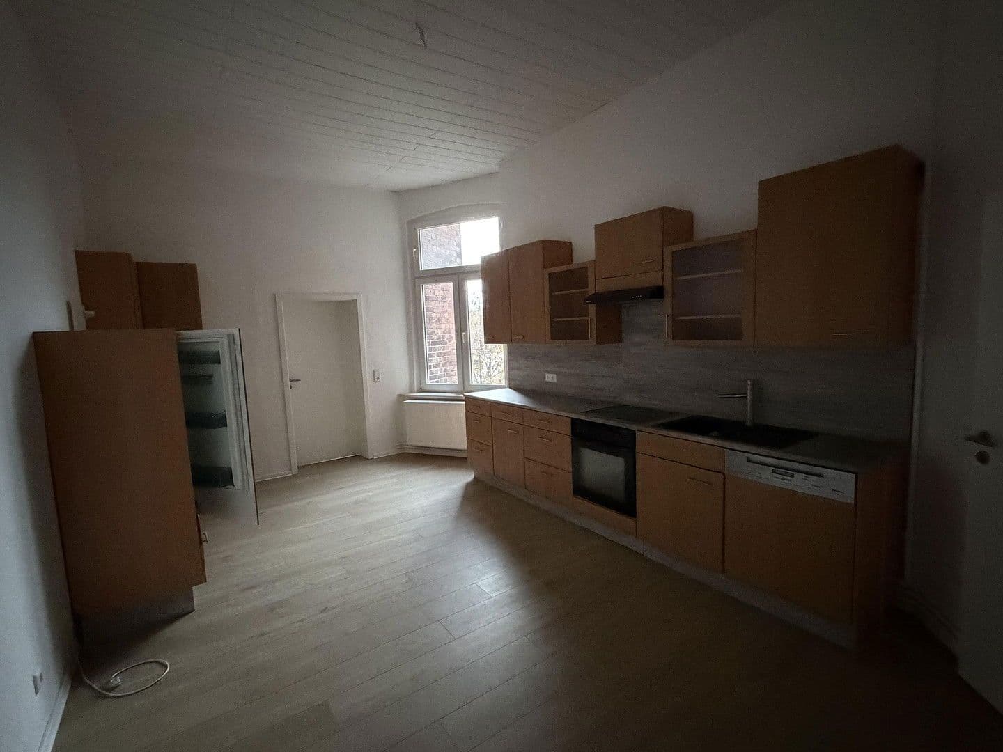 Pronájem bytu 4+1 110 m², Magdeburger Straße 18a, Köthen (Anhalt), Sasko-Anhaltsko Pronájem bytu 4+1 110 m², Magdeburger Straße 18a, Köthen (Anhalt), Sasko-Anhaltsko