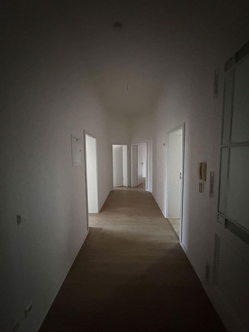 Pronájem bytu 4+1 110 m², Magdeburger Straße 18a, Köthen (Anhalt), Sasko-Anhaltsko Pronájem bytu 4+1 110 m², Magdeburger Straße 18a, Köthen (Anhalt), Sasko-Anhaltsko