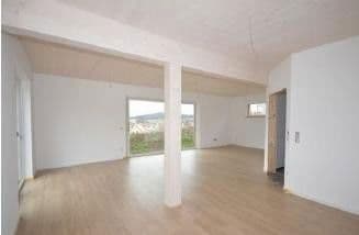 Pronájem domu 160 m², pozemek 340 m², Drosselweg 1a, Velburg, Bavorsko Pronájem domu 160 m², pozemek 340 m², Drosselweg 1a, Velburg, Bavorsko