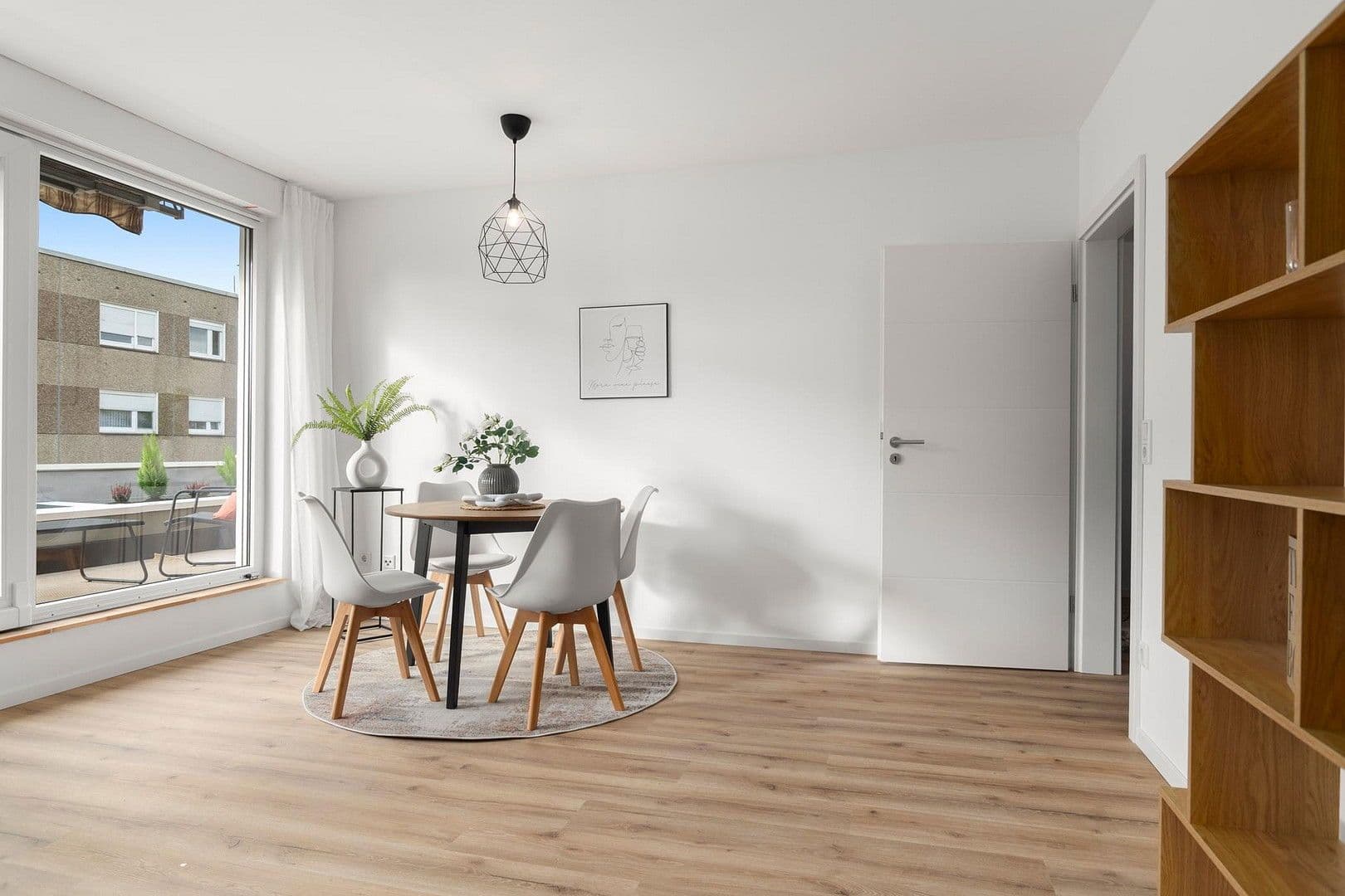 Prodej bytu 3+1 78 m², Schwalbenweg 25, Duisburg, Severní Porýní-Vestfálsko Prodej bytu 3+1 78 m², Schwalbenweg 25, Duisburg, Severní Porýní-Vestfálsko
