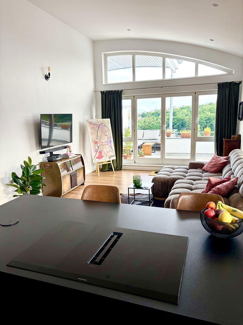 Prodej bytu 3+1 103 m², Karrnweg, Wiesbaden, Hessen Prodej bytu 3+1 103 m², Karrnweg, Wiesbaden, Hessen