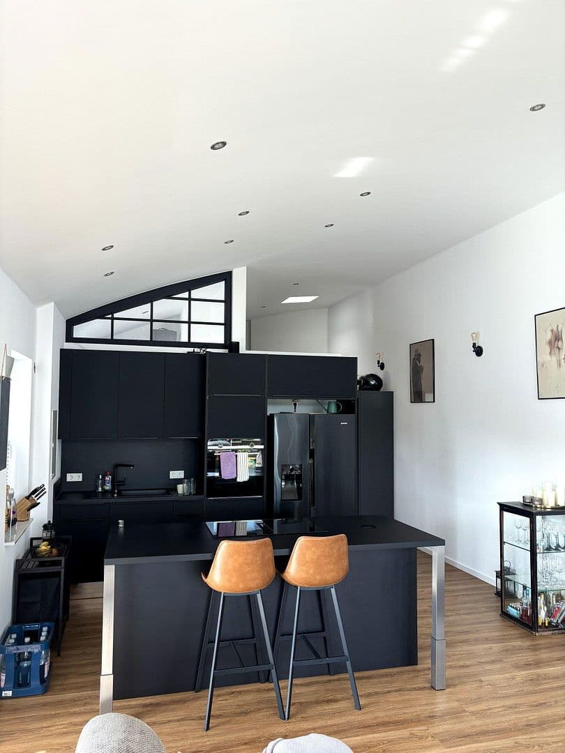 Prodej bytu 3+1 103 m², Karrnweg, Wiesbaden, Hessen Prodej bytu 3+1 103 m², Karrnweg, Wiesbaden, Hessen