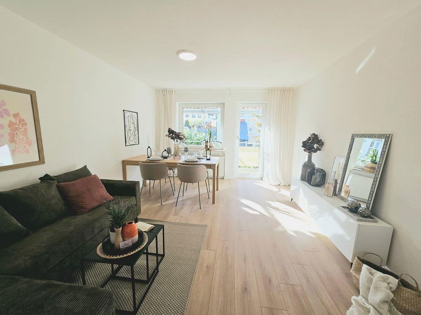 Prodej bytu 3+1 66 m², Falkenstraße 13, Weinsberg, Bádensko-Württembersko Prodej bytu 3+1 66 m², Falkenstraße 13, Weinsberg, Bádensko-Württembersko