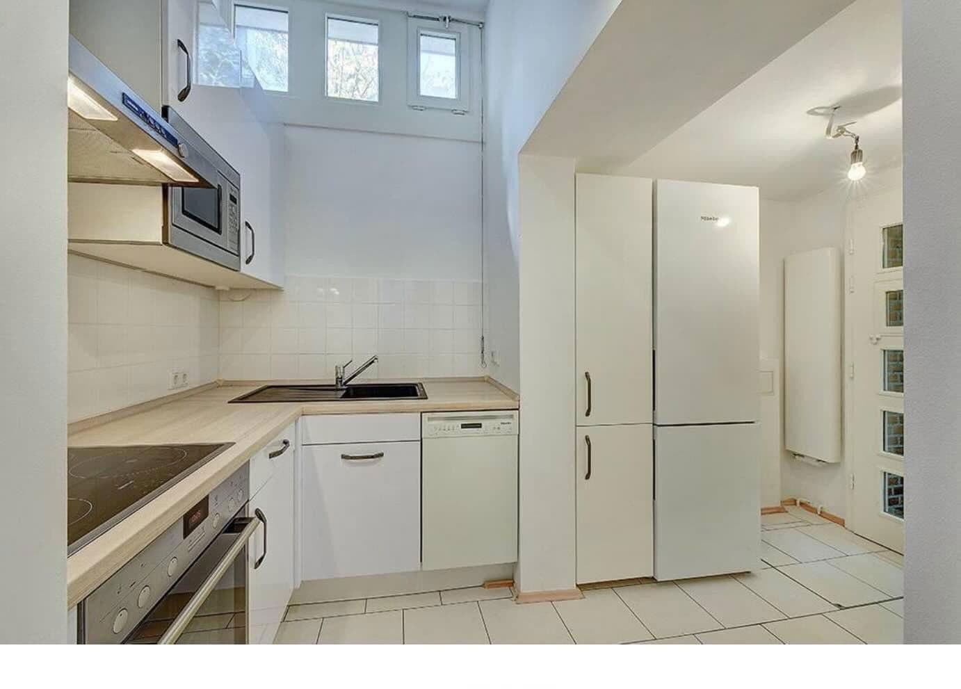 Pronájem domu 100 m², pozemek 363 m², Mörsenbroicher Weg 114a, Düsseldorf, Severní Porýní-Vestfálsko Pronájem domu 100 m², pozemek 363 m², Mörsenbroicher Weg 114a, Düsseldorf, Severní Porýní-Vestfálsko