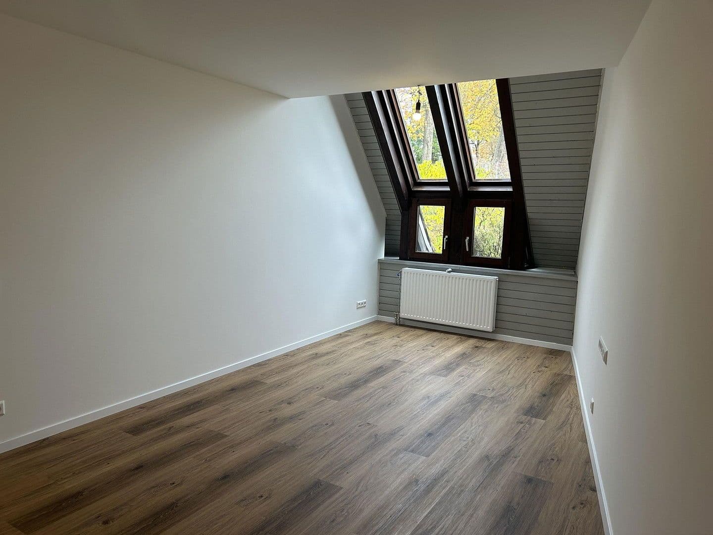 Prodej bytu 4+1 113 m², Lauchstr. 14, Böblingen, Bádensko-Württembersko Prodej bytu 4+1 113 m², Lauchstr. 14, Böblingen, Bádensko-Württembersko