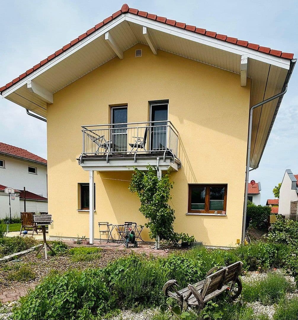 Prodej domu 188 m², pozemek 668 m², Tittmoning, Bavorsko Prodej domu 188 m², pozemek 668 m², Tittmoning, Bavorsko