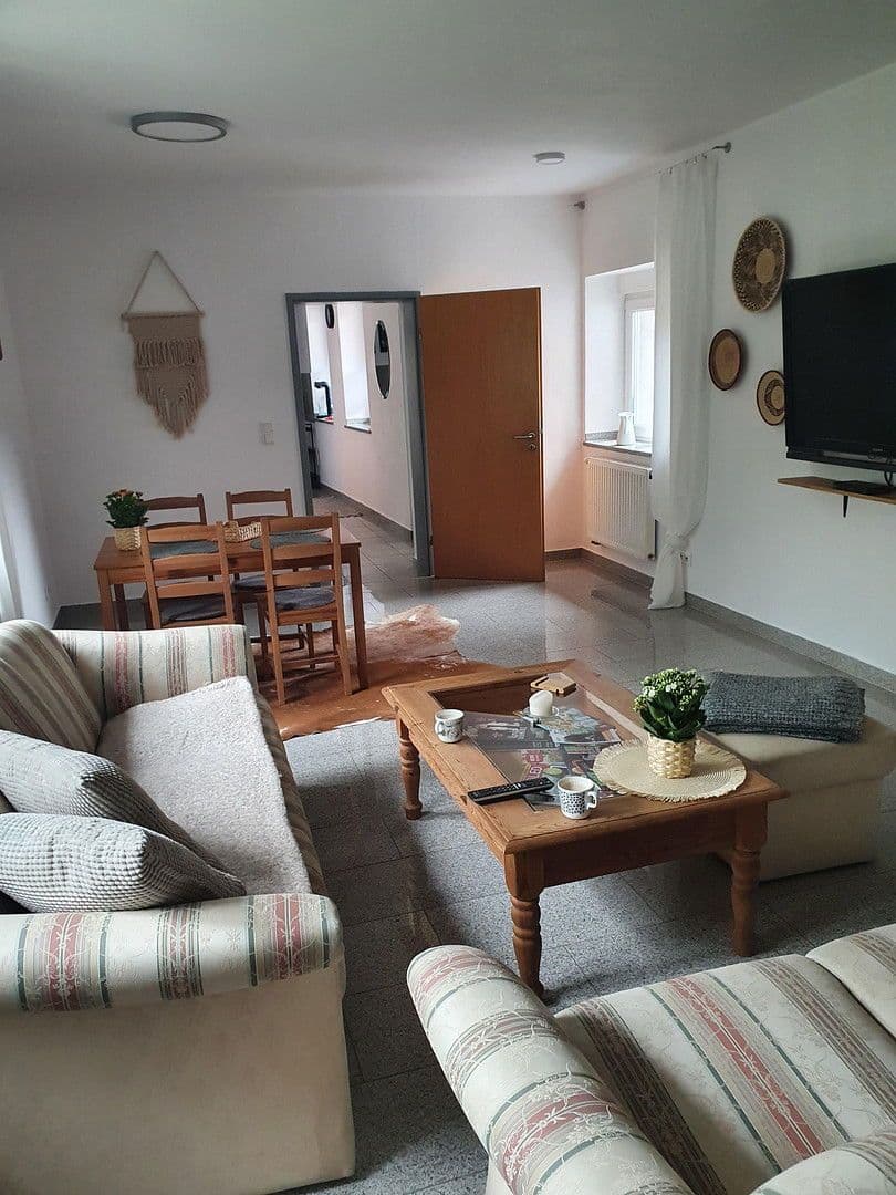 Prodej domu 335 m², pozemek 359 m², Vinkratherstr. 22, Grefrath, Severní Porýní-Vestfálsko Prodej domu 335 m², pozemek 359 m², Vinkratherstr. 22, Grefrath, Severní Porýní-Vestfálsko