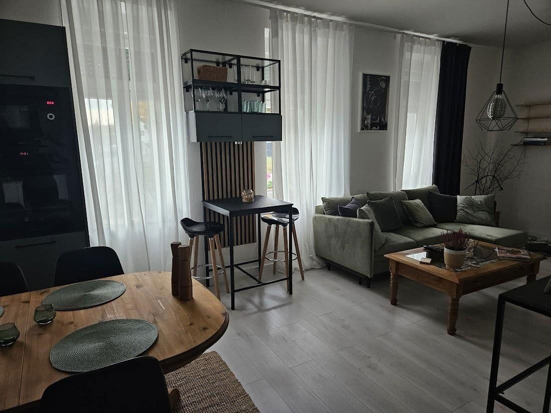 Prodej domu 335 m², pozemek 359 m², Vinkratherstr. 22, Grefrath, Severní Porýní-Vestfálsko Prodej domu 335 m², pozemek 359 m², Vinkratherstr. 22, Grefrath, Severní Porýní-Vestfálsko