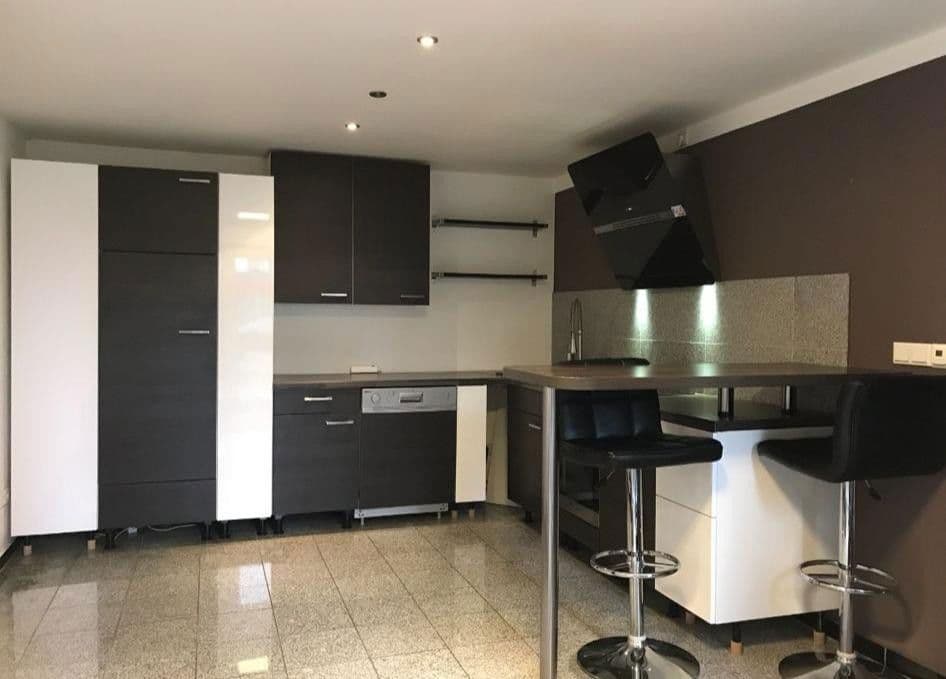 Prodej domu 335 m², pozemek 359 m², Vinkratherstr. 22, Grefrath, Severní Porýní-Vestfálsko Prodej domu 335 m², pozemek 359 m², Vinkratherstr. 22, Grefrath, Severní Porýní-Vestfálsko