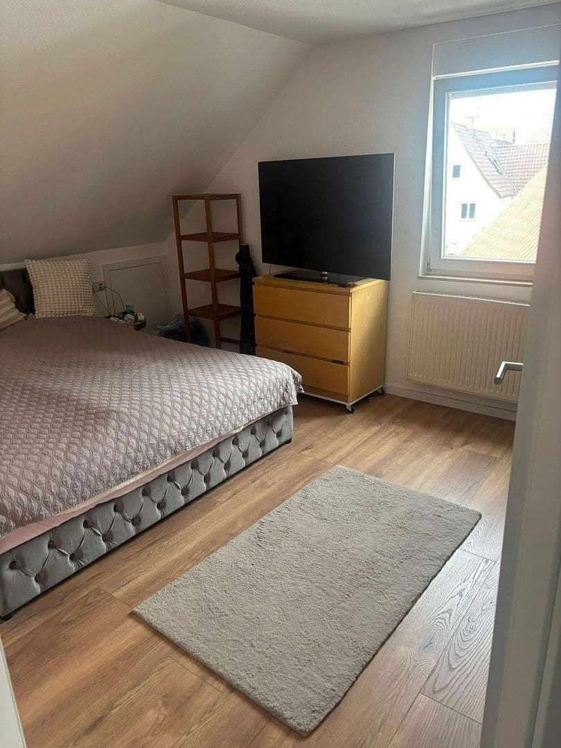 Pronájem bytu 2+1 42 m², Ditzinger Str. 5, Leonberg, Bádensko-Württembersko Pronájem bytu 2+1 42 m², Ditzinger Str. 5, Leonberg, Bádensko-Württembersko