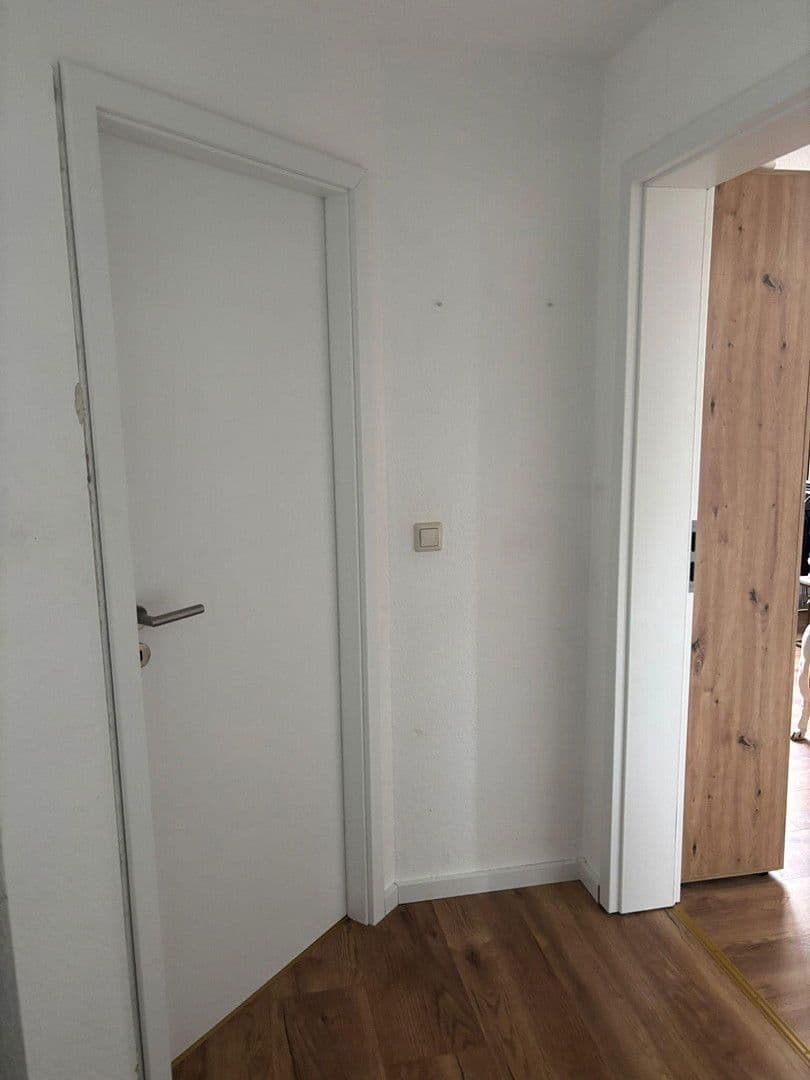 Pronájem bytu 2+1 42 m², Ditzinger Str. 5, Leonberg, Bádensko-Württembersko Pronájem bytu 2+1 42 m², Ditzinger Str. 5, Leonberg, Bádensko-Württembersko