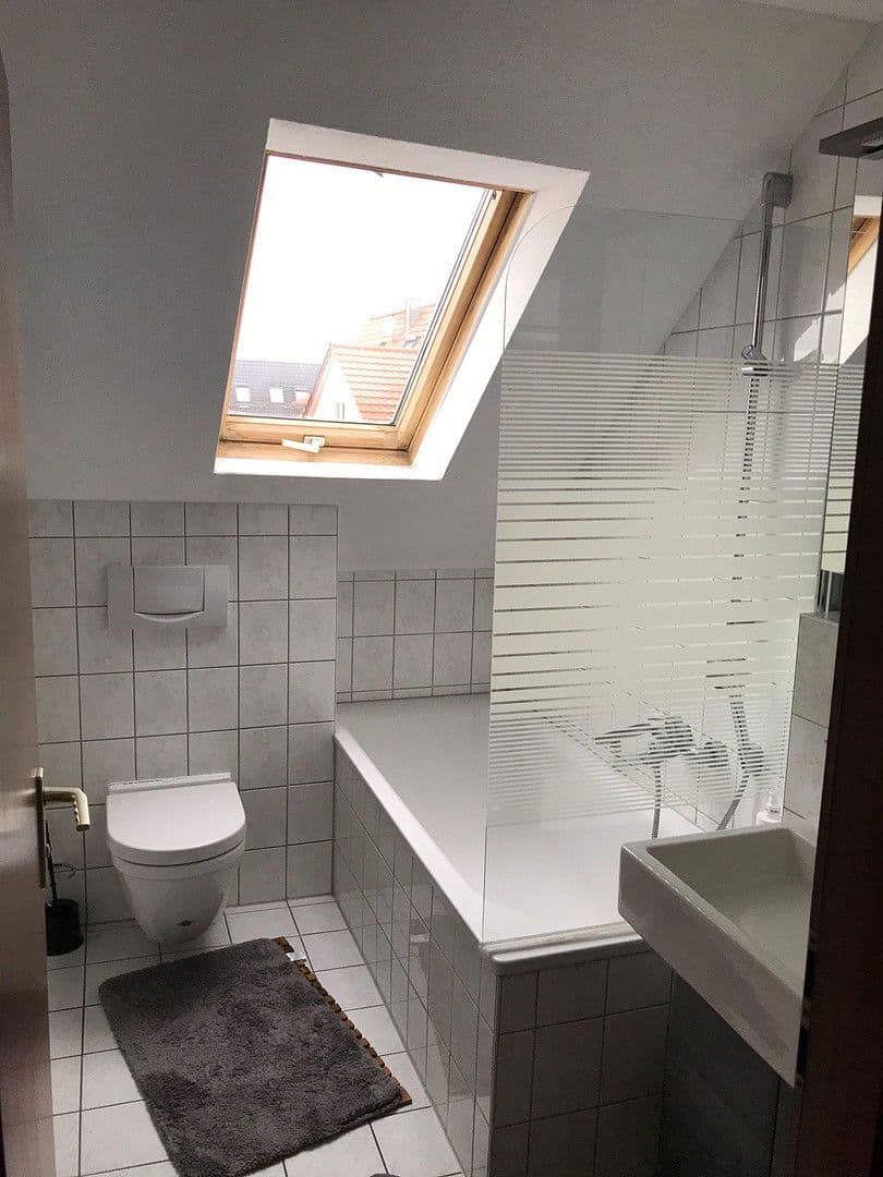 Pronájem bytu 2+1 42 m², Ditzinger Str. 5, Leonberg, Bádensko-Württembersko Pronájem bytu 2+1 42 m², Ditzinger Str. 5, Leonberg, Bádensko-Württembersko