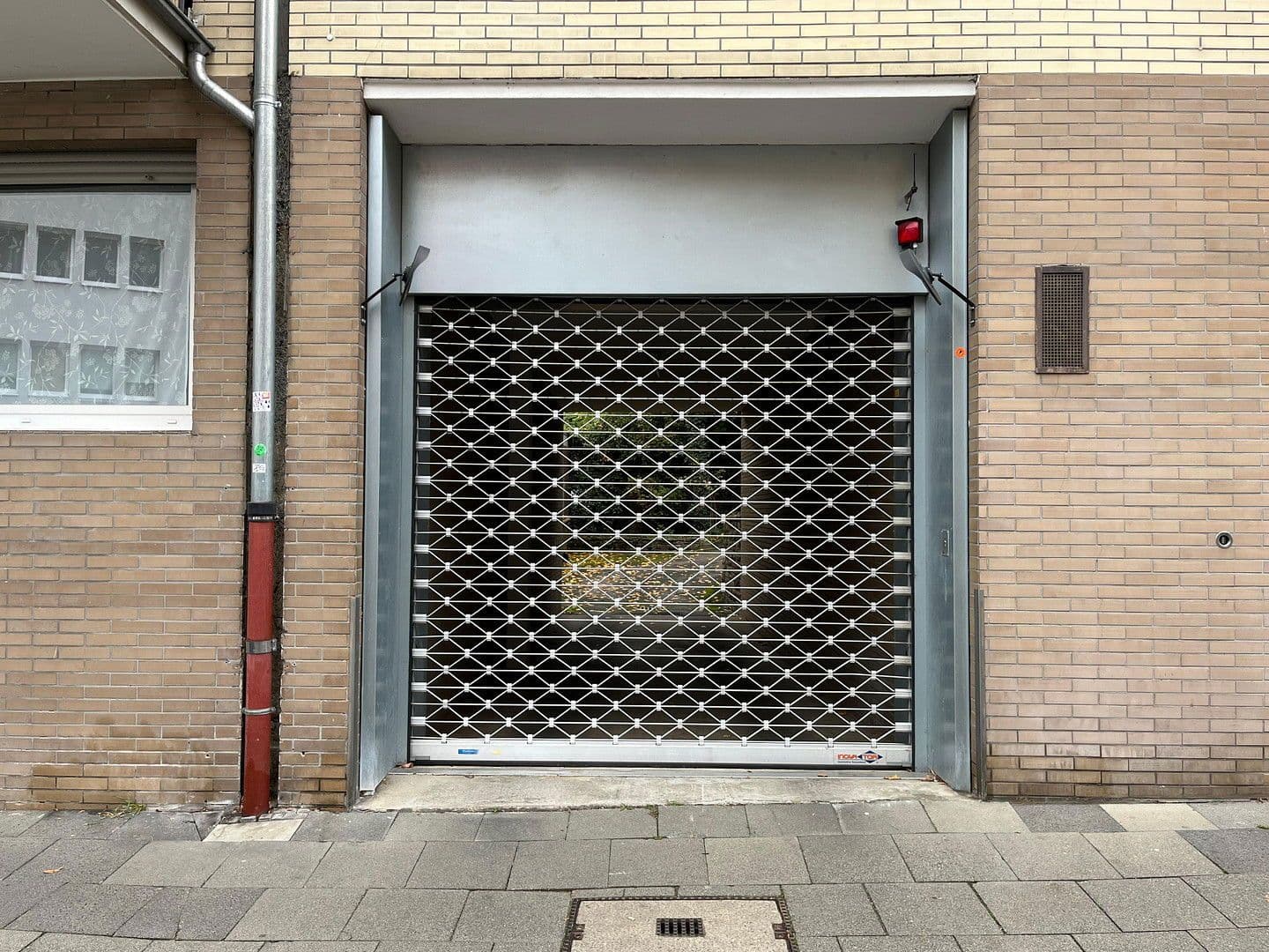 Prodej bytu 3+1 65 m², Köln, Severní Porýní-Vestfálsko Prodej bytu 3+1 65 m², Köln, Severní Porýní-Vestfálsko