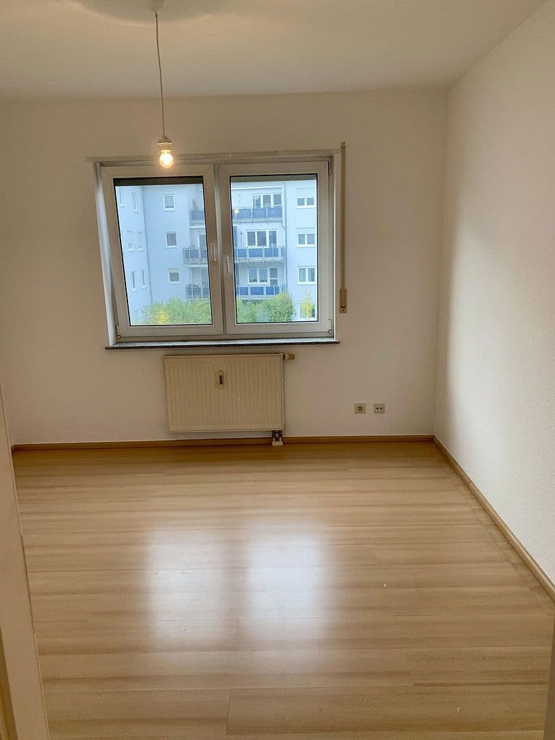Pronájem bytu 2+1 62 m², Obere Langgasse 23, Speyer, Porýní-Falc Pronájem bytu 2+1 62 m², Obere Langgasse 23, Speyer, Porýní-Falc