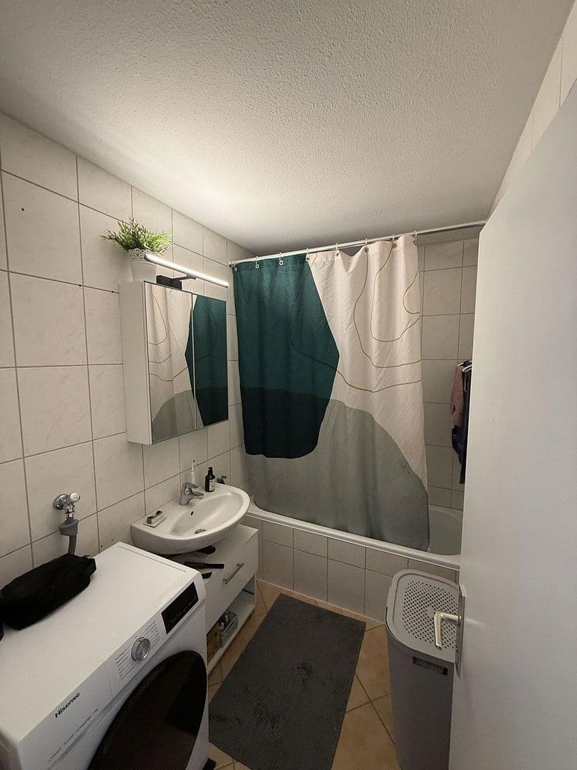 Pronájem bytu 3+kk 85 m², Körschstraße 49, Stuttgart-Plieningen, Bádensko-Württembersko Pronájem bytu 3+kk 85 m², Körschstraße 49, Stuttgart-Plieningen, Bádensko-Württembersko