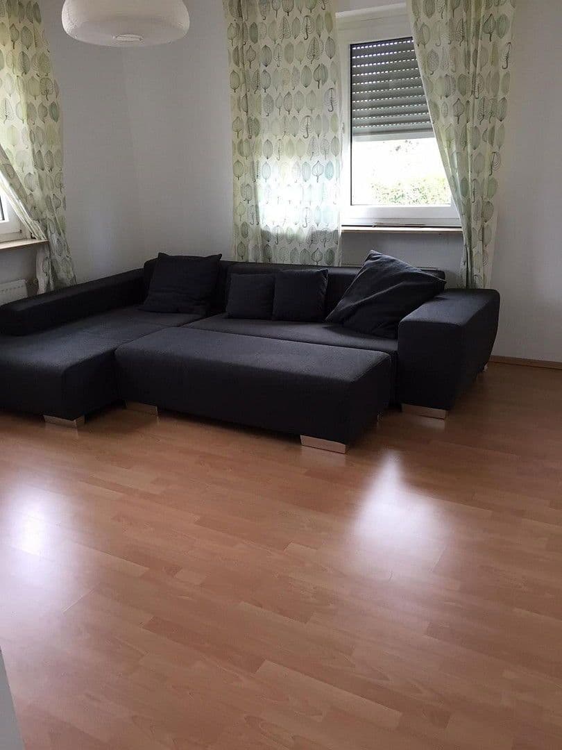 Prodej domu 300 m², pozemek 1.635 m², Hanau, Hessen Prodej domu 300 m², pozemek 1.635 m², Hanau, Hessen