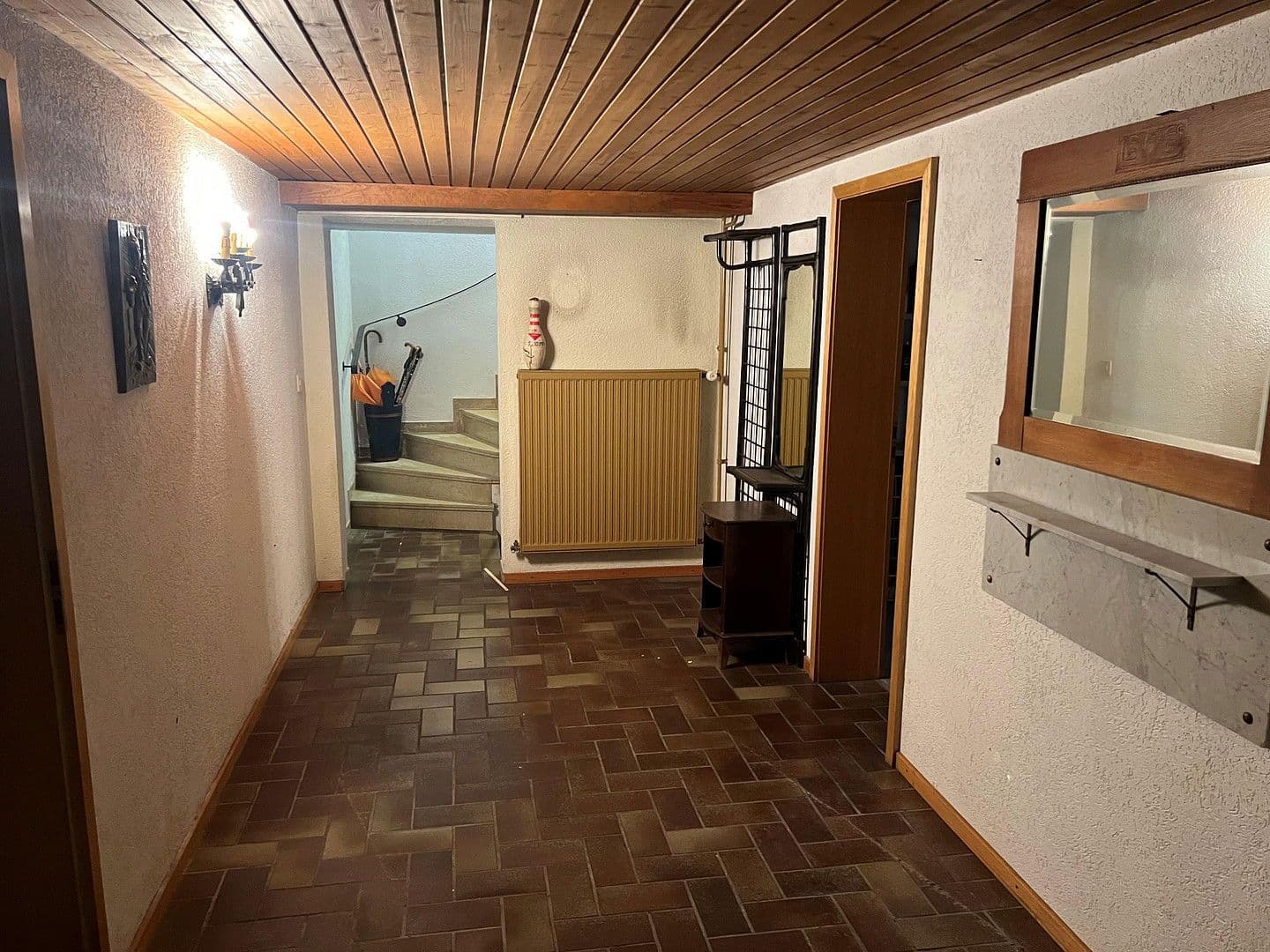 Prodej domu 300 m², pozemek 1.635 m², Hanau, Hessen Prodej domu 300 m², pozemek 1.635 m², Hanau, Hessen