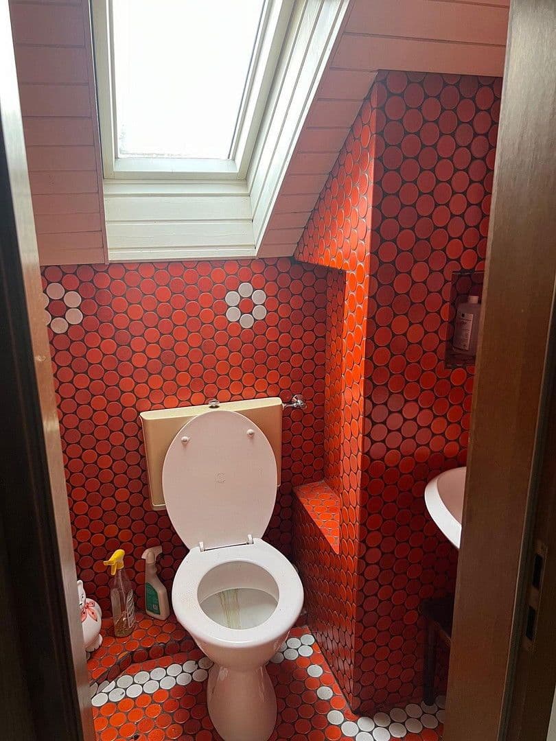 Prodej domu 300 m², pozemek 1.635 m², Hanau, Hessen Prodej domu 300 m², pozemek 1.635 m², Hanau, Hessen