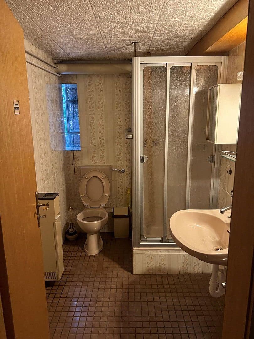 Prodej domu 300 m², pozemek 1.635 m², Hanau, Hessen Prodej domu 300 m², pozemek 1.635 m², Hanau, Hessen