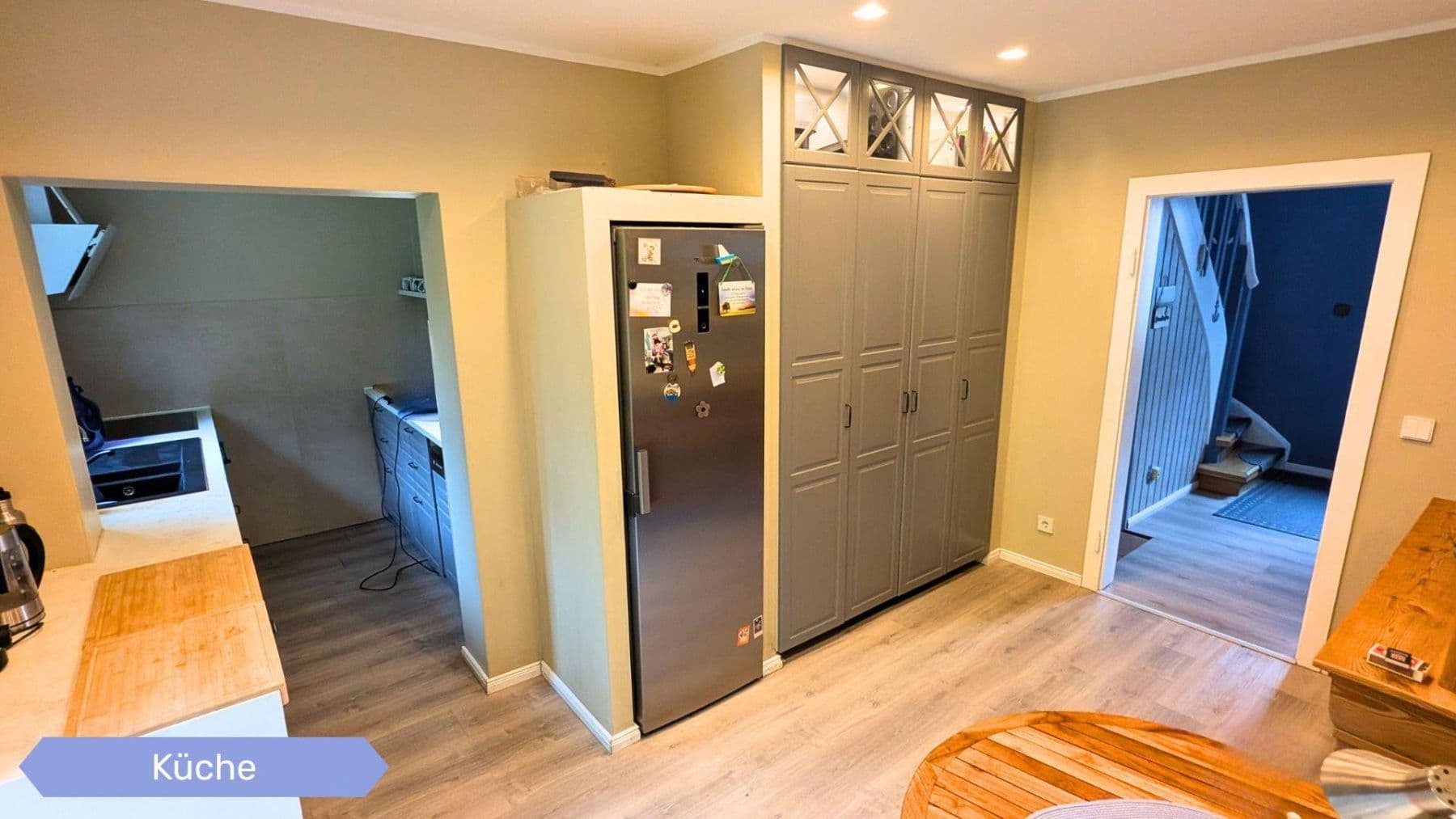 Prodej domu 213 m², pozemek 5.000 m², Garbsen, Dolní Sasko Prodej domu 213 m², pozemek 5.000 m², Garbsen, Dolní Sasko