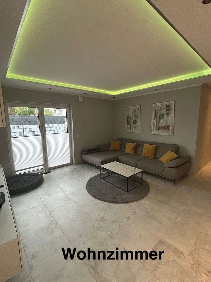 Prodej domu 150 m², pozemek 777 m², Lampertheim, Hessen Prodej domu 150 m², pozemek 777 m², Lampertheim, Hessen