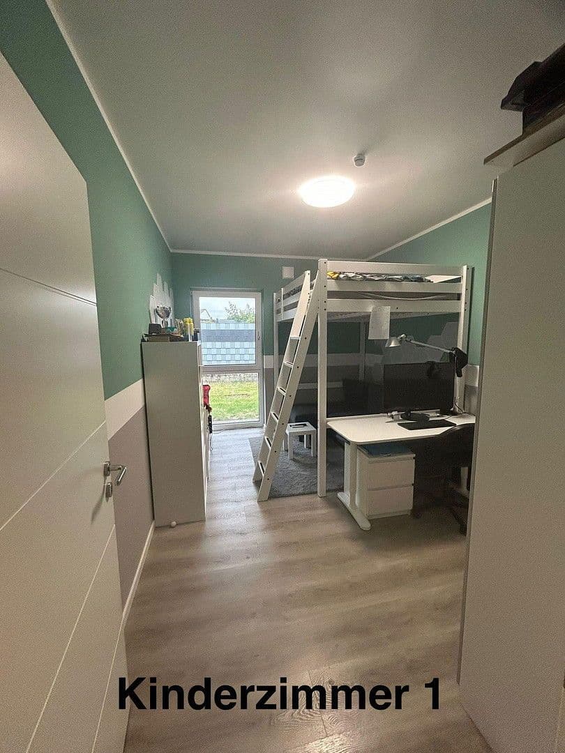 Prodej domu 150 m², pozemek 777 m², Lampertheim, Hessen Prodej domu 150 m², pozemek 777 m², Lampertheim, Hessen