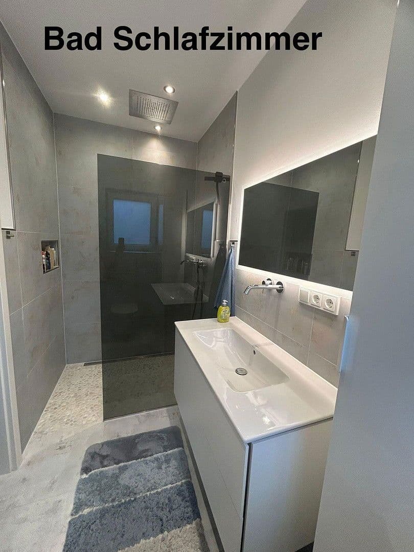 Prodej domu 150 m², pozemek 777 m², Lampertheim, Hessen Prodej domu 150 m², pozemek 777 m², Lampertheim, Hessen