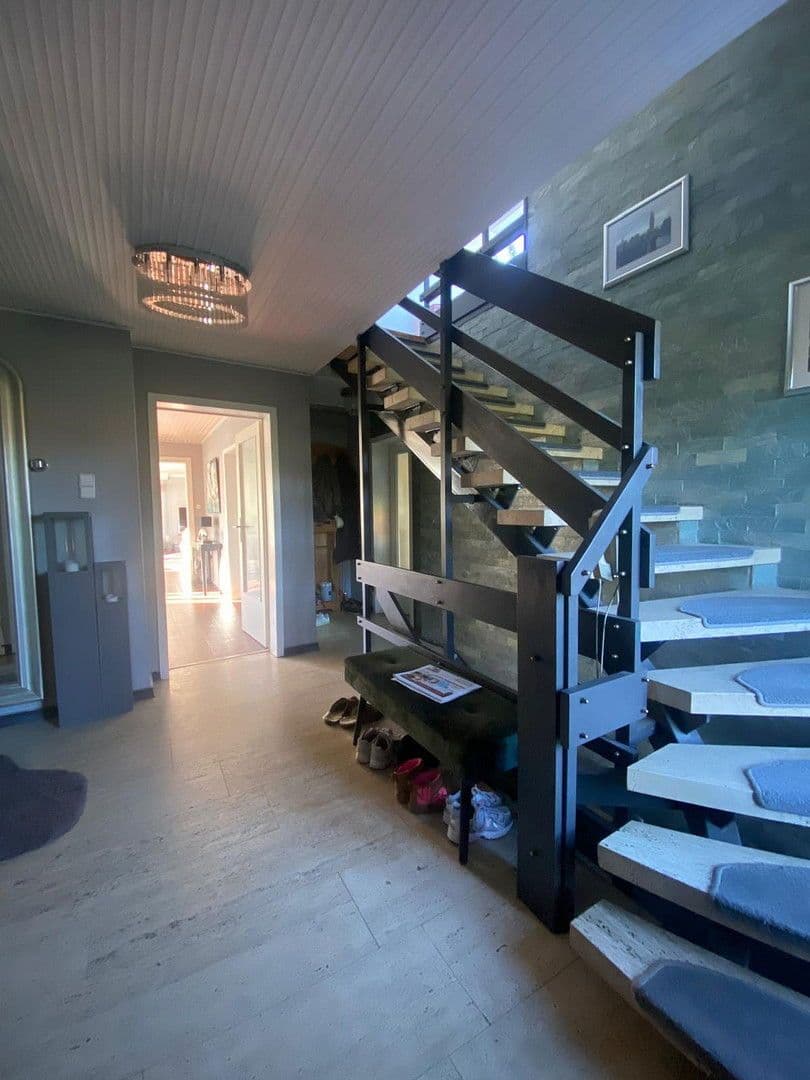 Prodej domu 280 m², pozemek 1.252 m², Hamburg, Hamburg Prodej domu 280 m², pozemek 1.252 m², Hamburg, Hamburg