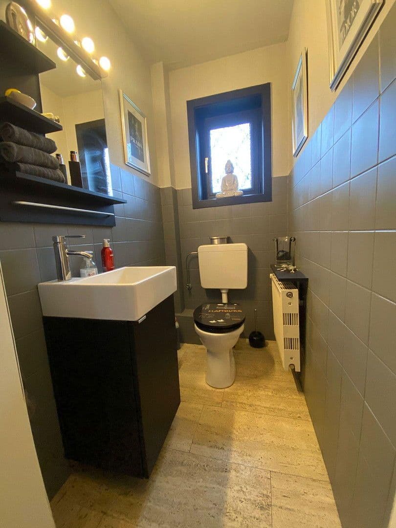 Prodej domu 280 m², pozemek 1.252 m², Hamburg, Hamburg Prodej domu 280 m², pozemek 1.252 m², Hamburg, Hamburg