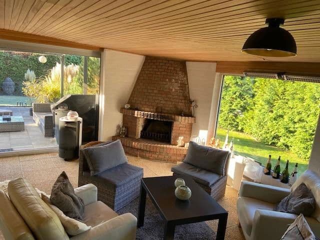 Prodej domu 280 m², pozemek 1.252 m², Hamburg, Hamburg Prodej domu 280 m², pozemek 1.252 m², Hamburg, Hamburg