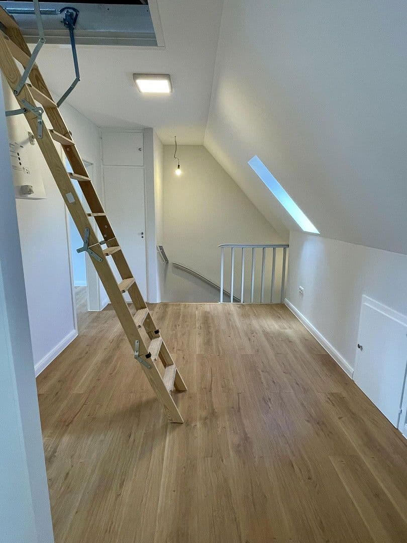 Prodej domu 110 m², pozemek 532 m², Bremen, Bremen Prodej domu 110 m², pozemek 532 m², Bremen, Bremen