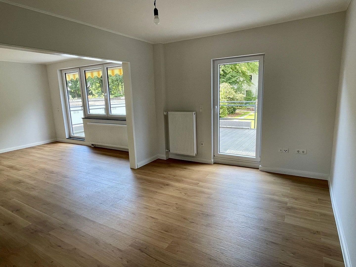 Prodej domu 110 m², pozemek 532 m², Bremen, Bremen Prodej domu 110 m², pozemek 532 m², Bremen, Bremen