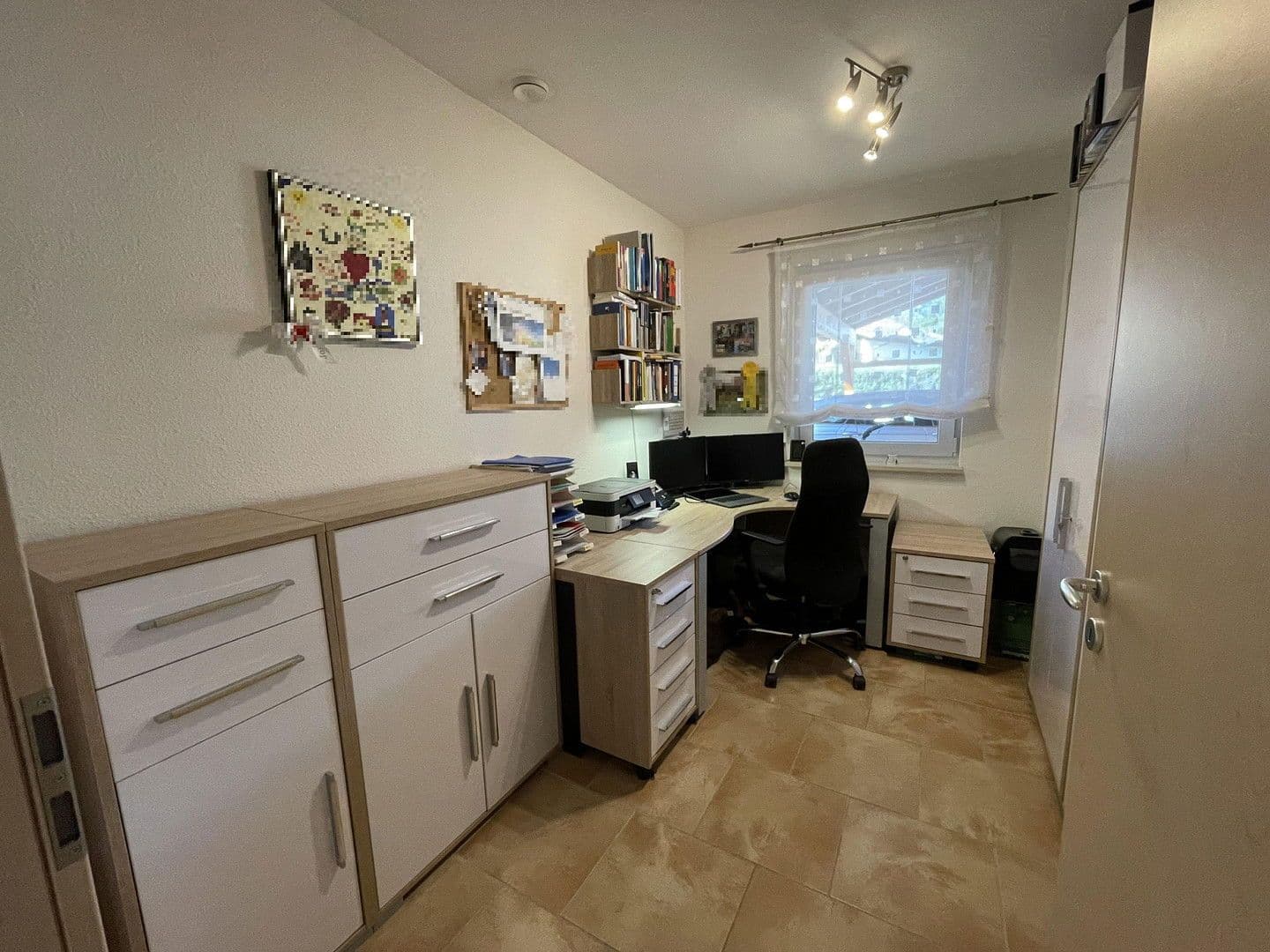 Prodej domu 170 m², pozemek 701 m², Wielenbach, Bavorsko Prodej domu 170 m², pozemek 701 m², Wielenbach, Bavorsko