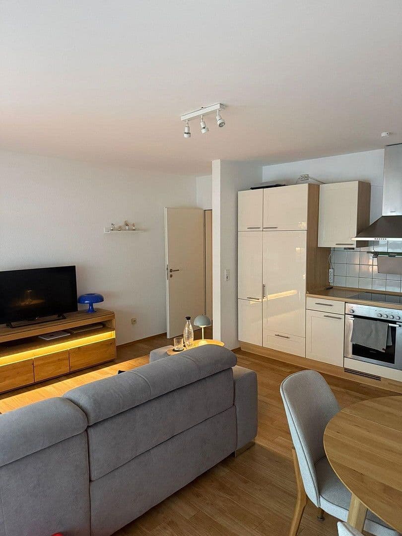 Pronájem bytu 2+1 52 m², Cecilienstrasse 8, Siegburg, Severní Porýní-Vestfálsko Pronájem bytu 2+1 52 m², Cecilienstrasse 8, Siegburg, Severní Porýní-Vestfálsko