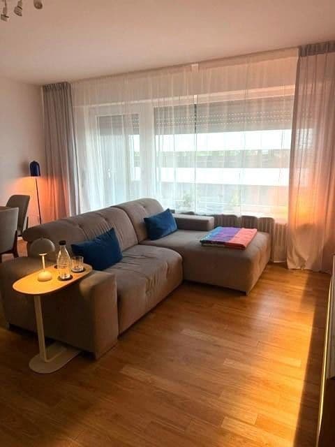 Pronájem bytu 2+1 52 m², Cecilienstrasse 8, Siegburg, Severní Porýní-Vestfálsko Pronájem bytu 2+1 52 m², Cecilienstrasse 8, Siegburg, Severní Porýní-Vestfálsko