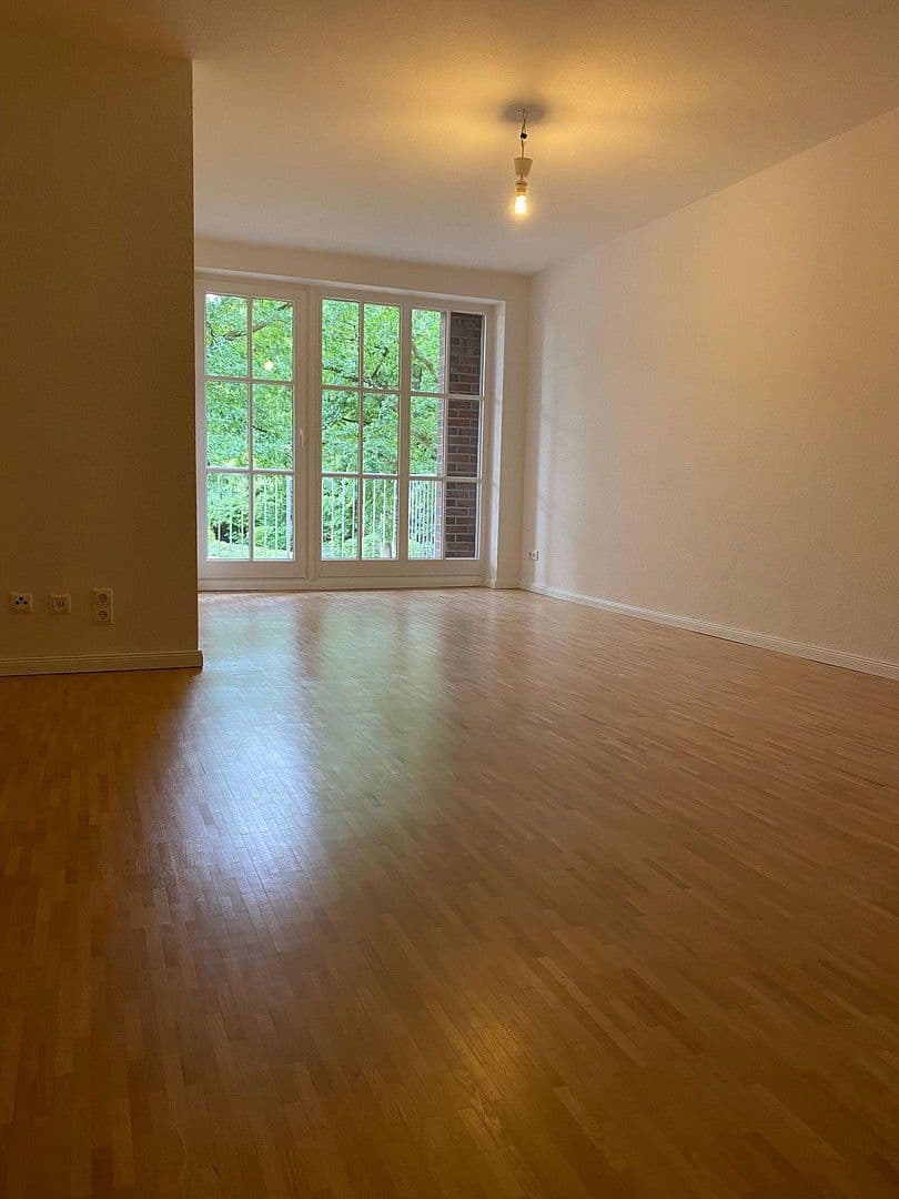 Pronájem bytu 4+1 127 m², Volksdorfer Weg 54a, Hamburg, Hamburg Pronájem bytu 4+1 127 m², Volksdorfer Weg 54a, Hamburg, Hamburg