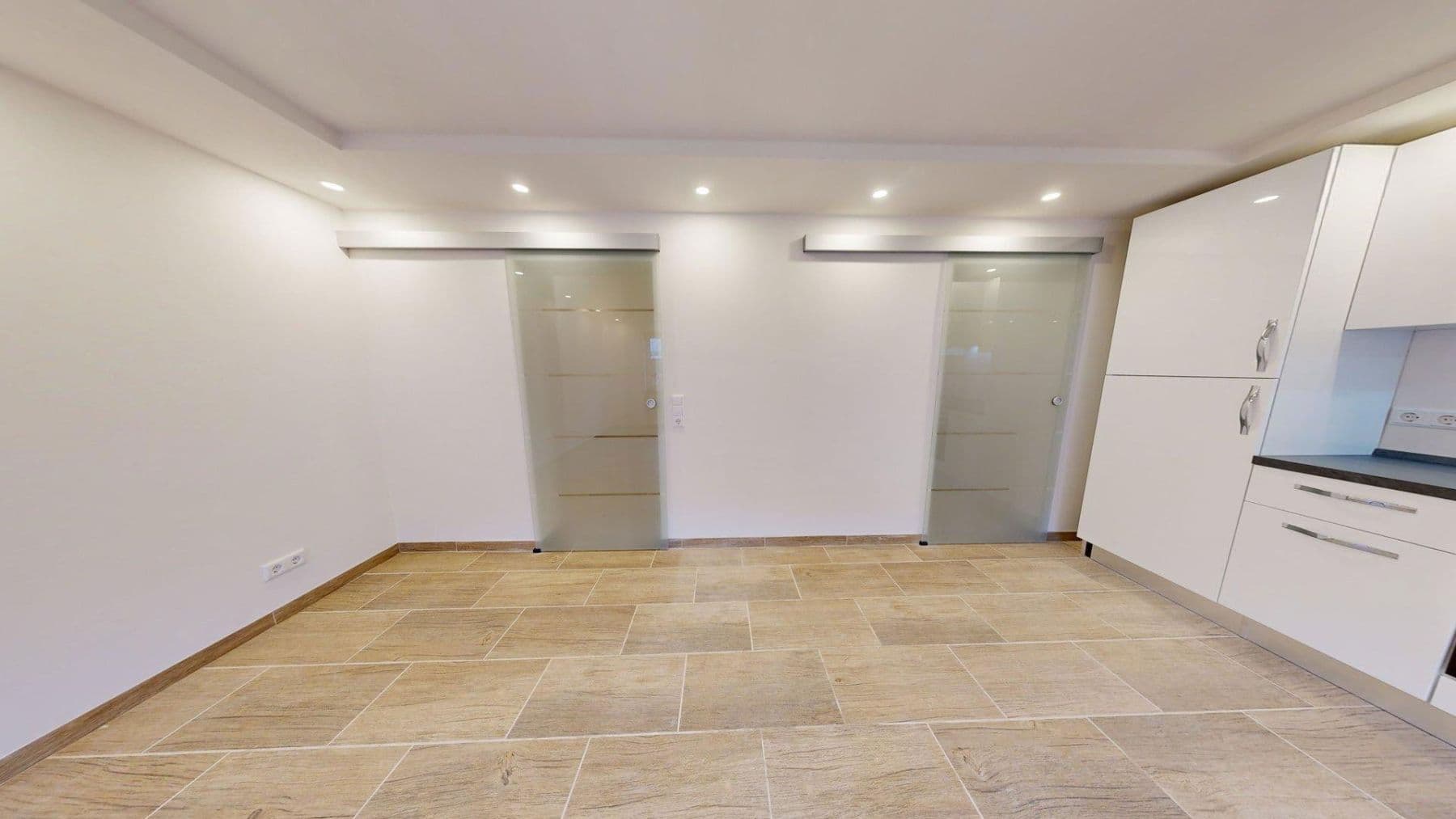 Pronájem bytu 2+1 52 m², Knittlingen, Bádensko-Württembersko Pronájem bytu 2+1 52 m², Knittlingen, Bádensko-Württembersko