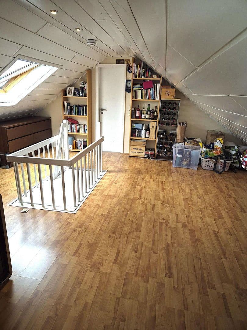 Prodej bytu 5+1 135 m², Bad Vilbel, Hessen Prodej bytu 5+1 135 m², Bad Vilbel, Hessen