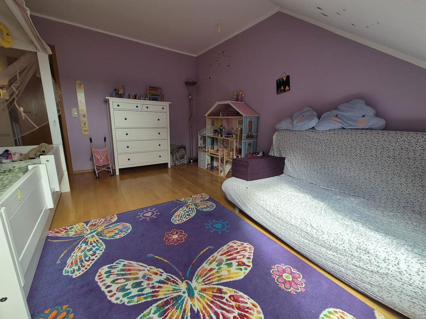 Prodej bytu 5+1 135 m², Bad Vilbel, Hessen Prodej bytu 5+1 135 m², Bad Vilbel, Hessen