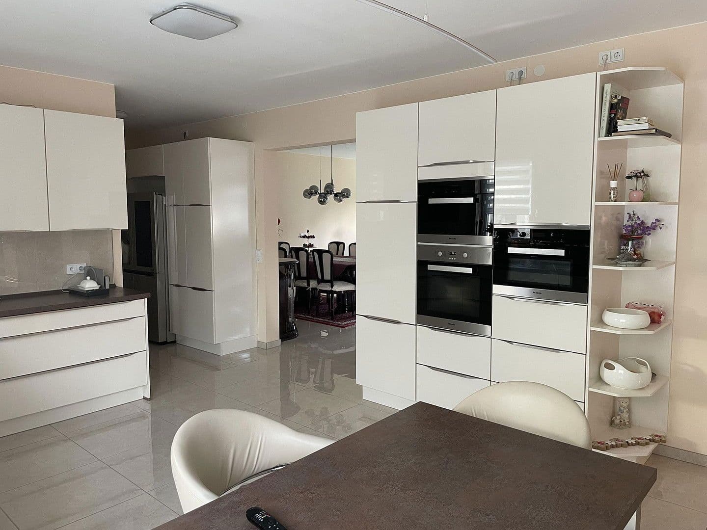 Prodej domu 292 m², pozemek 503 m², Peine, Dolní Sasko Prodej domu 292 m², pozemek 503 m², Peine, Dolní Sasko