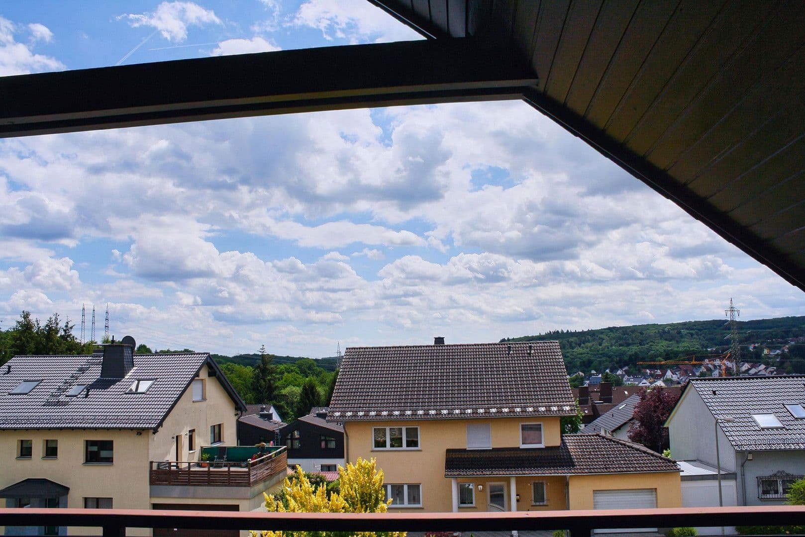 Prodej domu 245 m², pozemek 795 m², Niedernhausen, Hessen Prodej domu 245 m², pozemek 795 m², Niedernhausen, Hessen