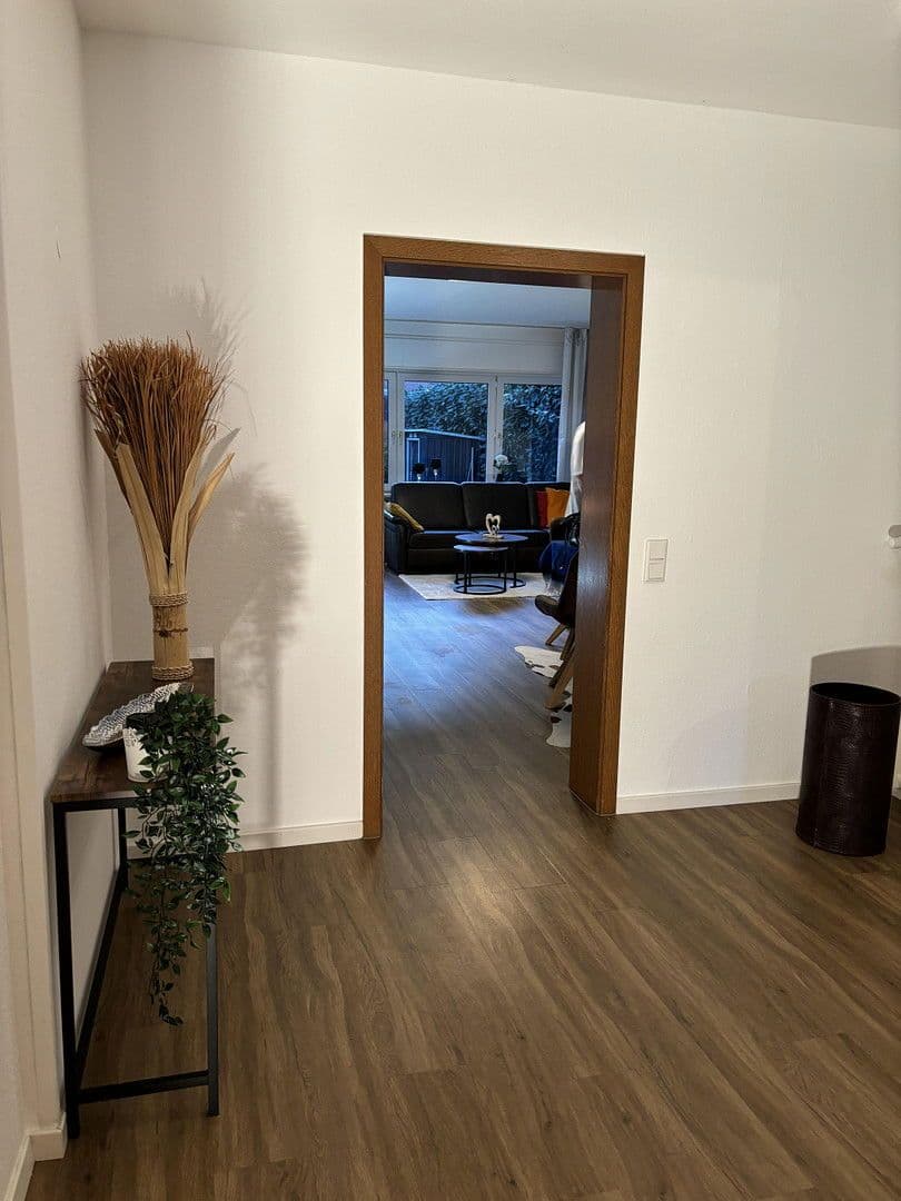 Pronájem bytu 2+1 80 m², Richterstraße, Neuss, Severní Porýní-Vestfálsko Pronájem bytu 2+1 80 m², Richterstraße, Neuss, Severní Porýní-Vestfálsko